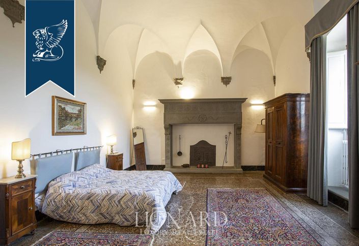 Image No.33-7 Bed Villa for sale