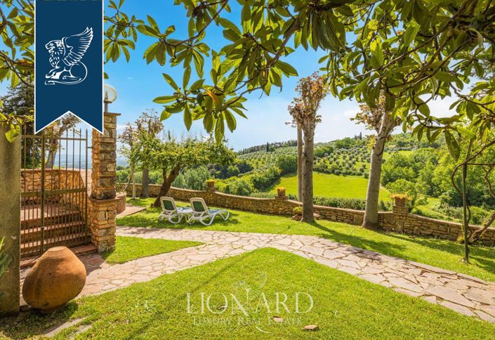 Image No.12-Un hôtel de 39 chambres à vendre à San Gimignano