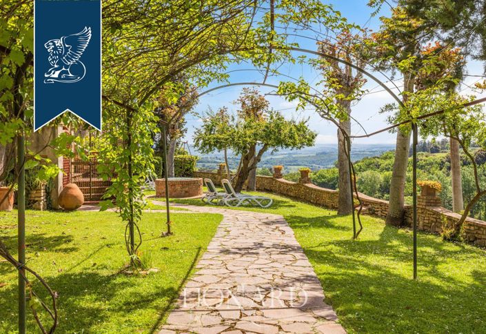 Image No.13-Un hôtel de 39 chambres à vendre à San Gimignano