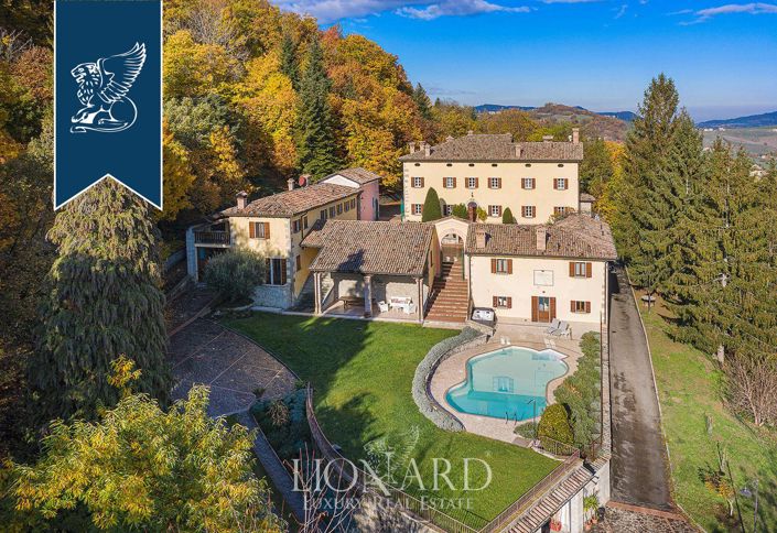 Image No.2-Villa de 10 chambres à vendre à Pavullo nel Frignano