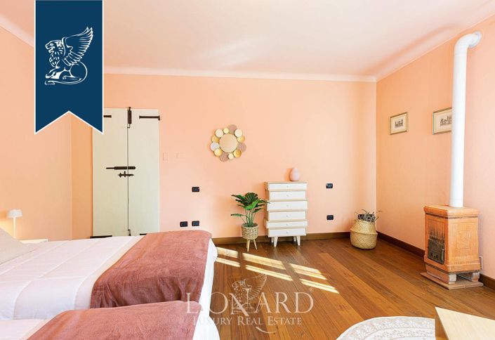 Image No.46-Villa de 10 chambres à vendre à Pavullo nel Frignano