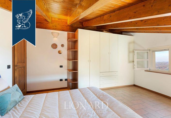 Image No.50-Villa de 10 chambres à vendre à Pavullo nel Frignano