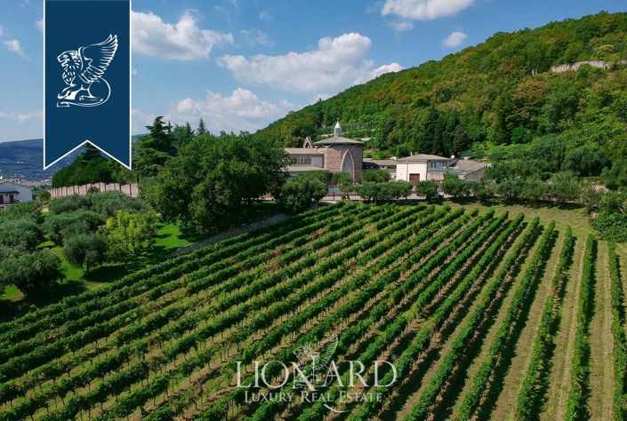 Image No.10-6 Bed Villa for sale