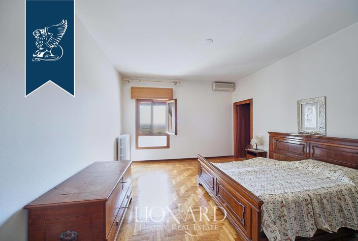 Image No.48-6 Bed Villa for sale