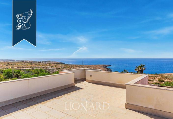 Image No.15-6 Bed Villa for sale