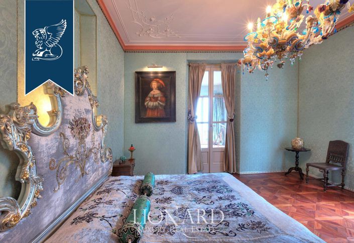 Image No.41-5 Bed Villa for sale