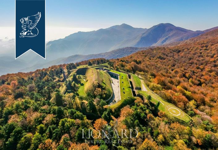 Image No.3-5 Bed Property for sale