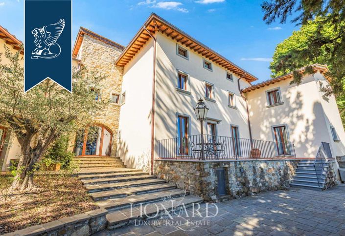 Image No.3-Ferme de 12 chambres à vendre à Dicomano