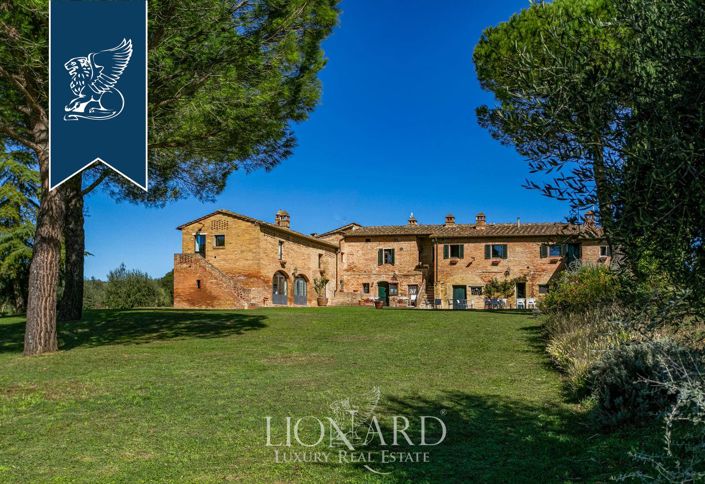 Image No.13-Ferme de 7 chambres à vendre à Siena