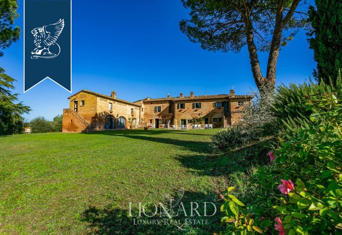 Image No.16-Ferme de 7 chambres à vendre à Siena