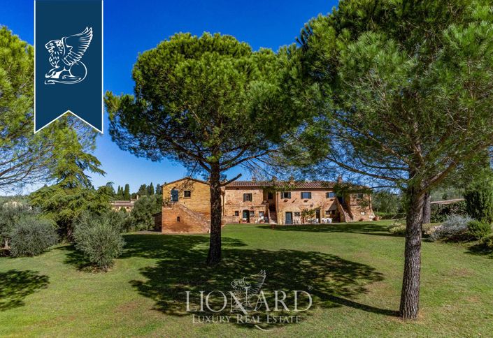 Image No.17-Ferme de 7 chambres à vendre à Siena