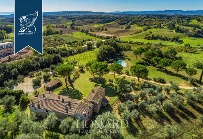 Image No.25-Ferme de 7 chambres à vendre à Siena