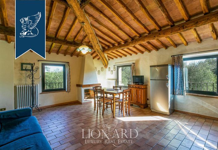 Image No.28-Ferme de 7 chambres à vendre à Siena