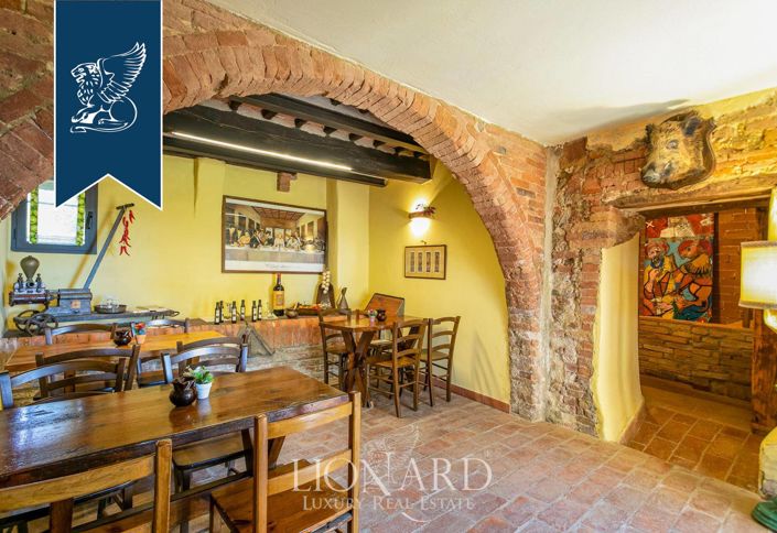 Image No.30-Ferme de 7 chambres à vendre à Siena