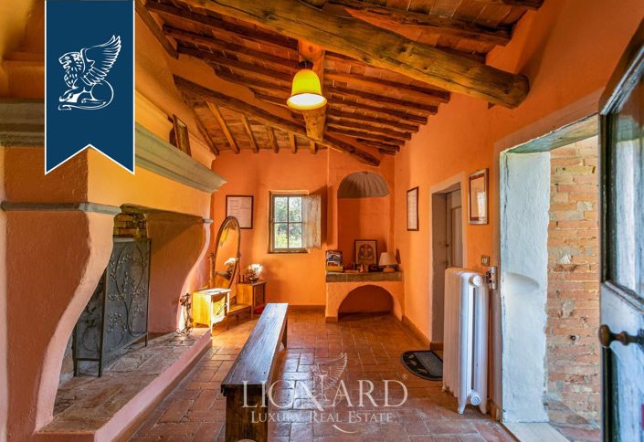 Image No.34-Ferme de 7 chambres à vendre à Siena