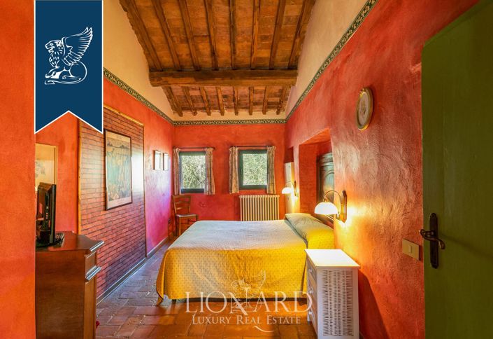 Image No.35-Ferme de 7 chambres à vendre à Siena