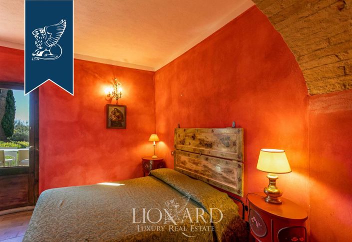 Image No.38-Ferme de 7 chambres à vendre à Siena