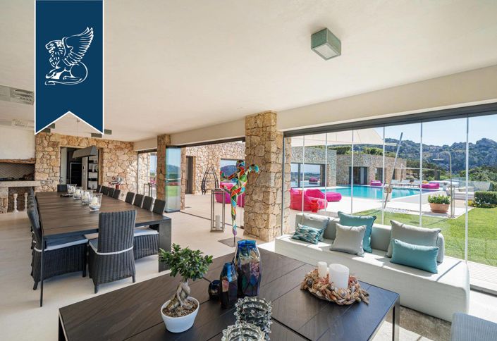 Image No.34-14 Bed Villa for sale