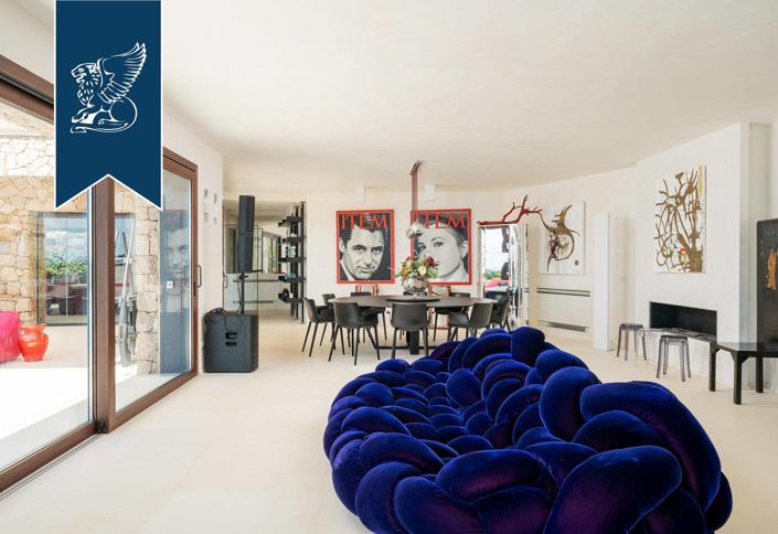 Image No.35-14 Bed Villa for sale