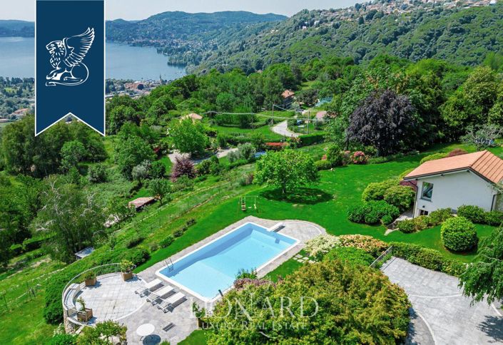 Image No.2-4 Bed Villa for sale