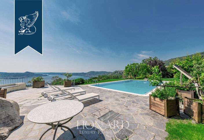 Image No.6-4 Bed Villa for sale