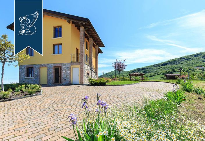 Image No.14-Ferme de 14 chambres à vendre à Lugagnano Val d'Arda