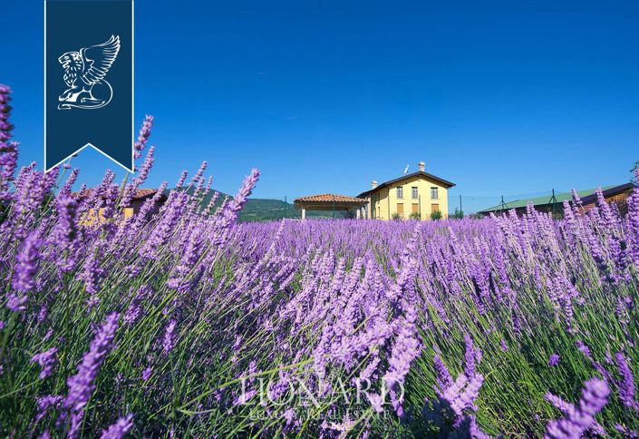 Image No.2-Ferme de 14 chambres à vendre à Lugagnano Val d'Arda