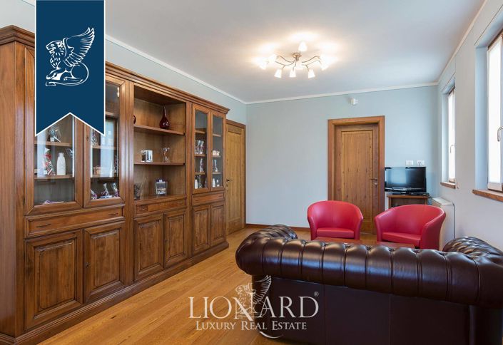 Image No.25-Ferme de 14 chambres à vendre à Lugagnano Val d'Arda