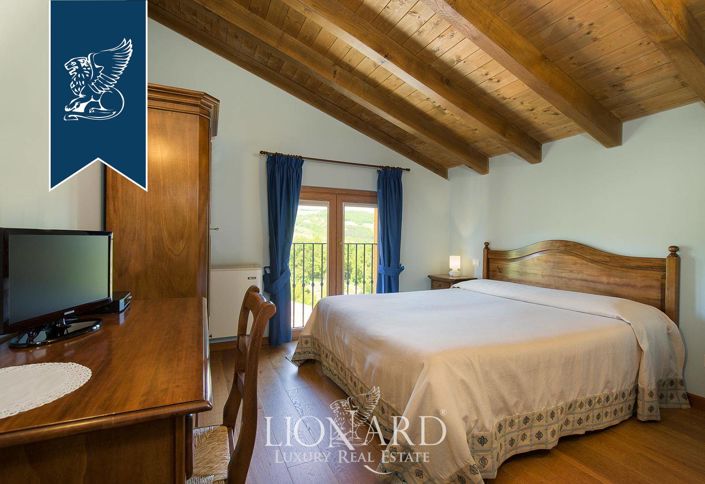 Image No.32-Ferme de 14 chambres à vendre à Lugagnano Val d'Arda