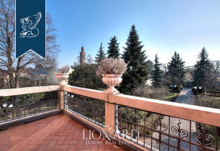 Image No.25-4 Bed Villa for sale