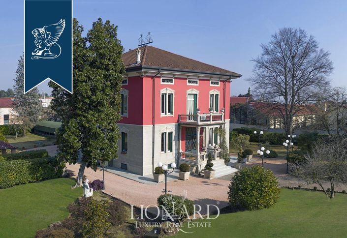 Image No.26-4 Bed Villa for sale