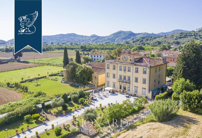 Image No.12-9 Bed Villa for sale