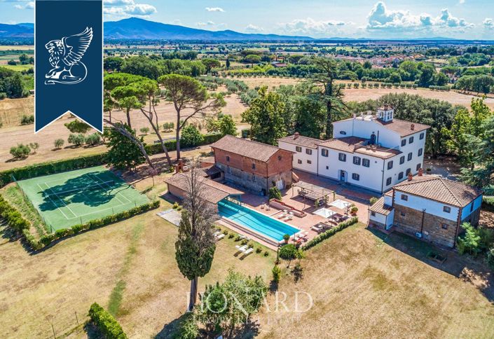 Image No.2-15 Bed Villa for sale