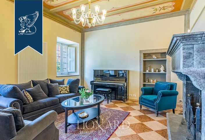 Image No.33-15 Bed Villa for sale