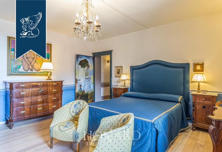 Image No.42-15 Bed Villa for sale