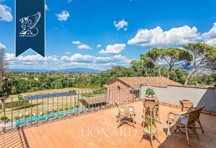 Image No.55-15 Bed Villa for sale