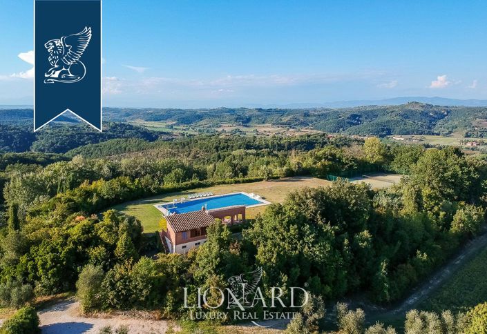 Image No.10-Maison de campagne de 9 chambres à vendre à Montaione