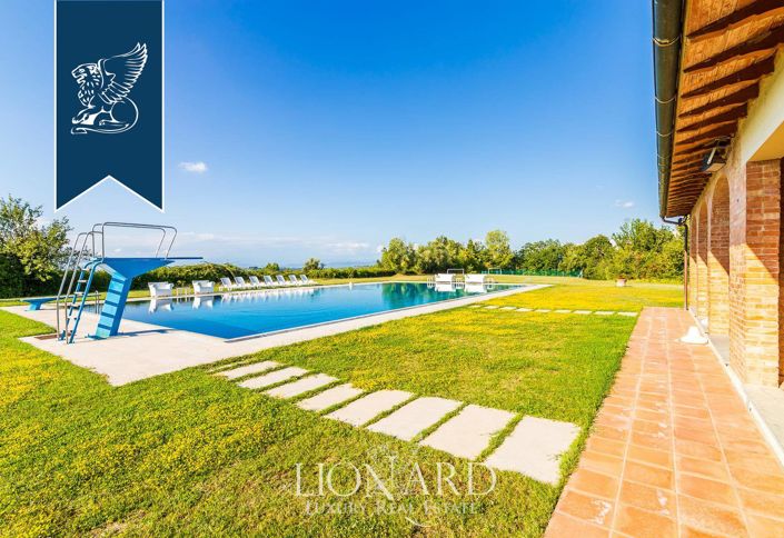 Image No.21-Maison de campagne de 9 chambres à vendre à Montaione