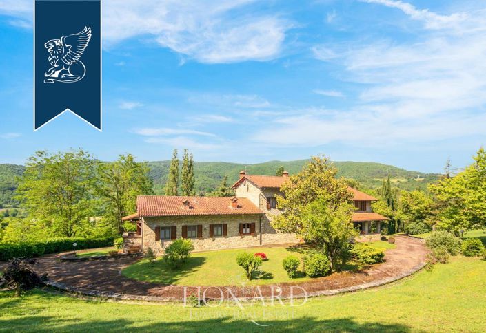 Image No.9-5 Bed Villa for sale