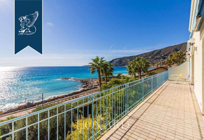 Image No.40-8 Bed Villa for sale