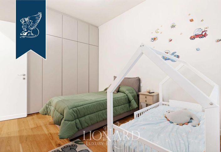 Image No.18-3 Bed Apartment for sale