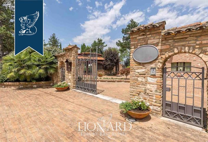 Image No.17-Ferme de 20 chambres à vendre à Fermignano