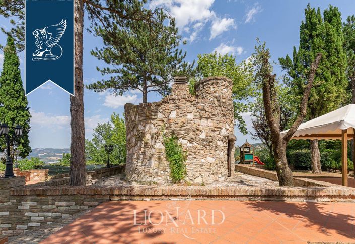 Image No.24-Ferme de 20 chambres à vendre à Fermignano