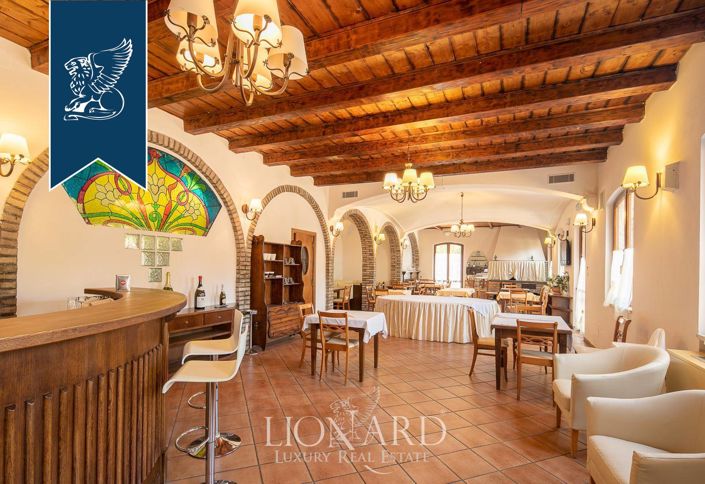 Image No.29-Ferme de 20 chambres à vendre à Fermignano