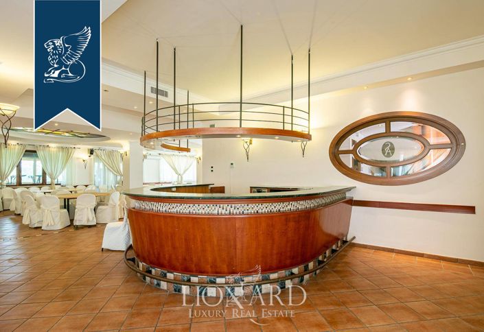 Image No.36-Ferme de 20 chambres à vendre à Fermignano