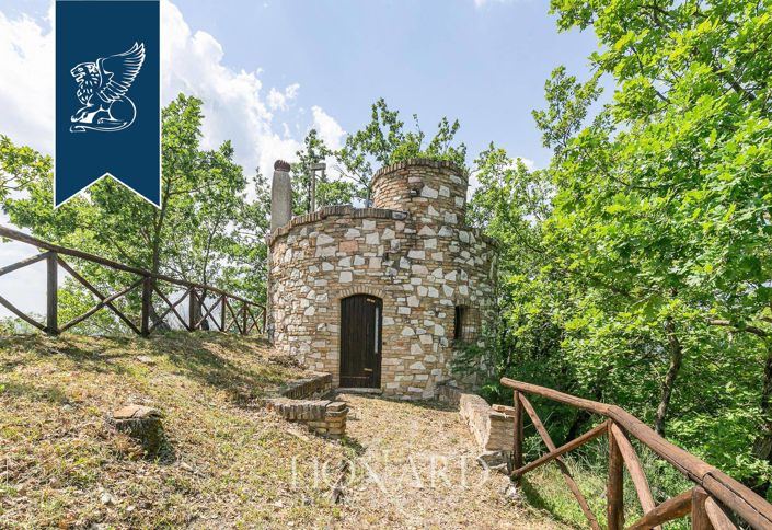 Image No.41-Ferme de 20 chambres à vendre à Fermignano