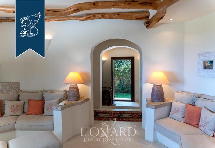 Image No.30-Villa de 6 chambres à vendre à Arzachena