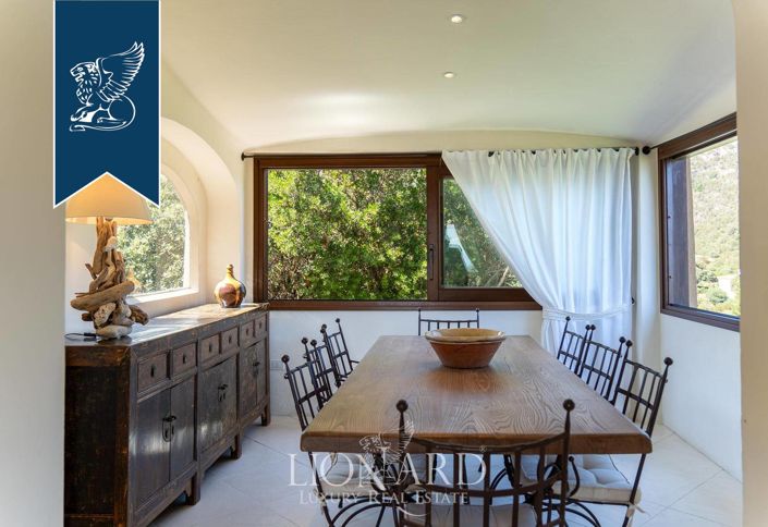 Image No.37-Villa de 6 chambres à vendre à Arzachena