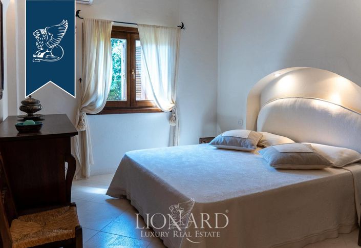 Image No.43-Villa de 6 chambres à vendre à Arzachena