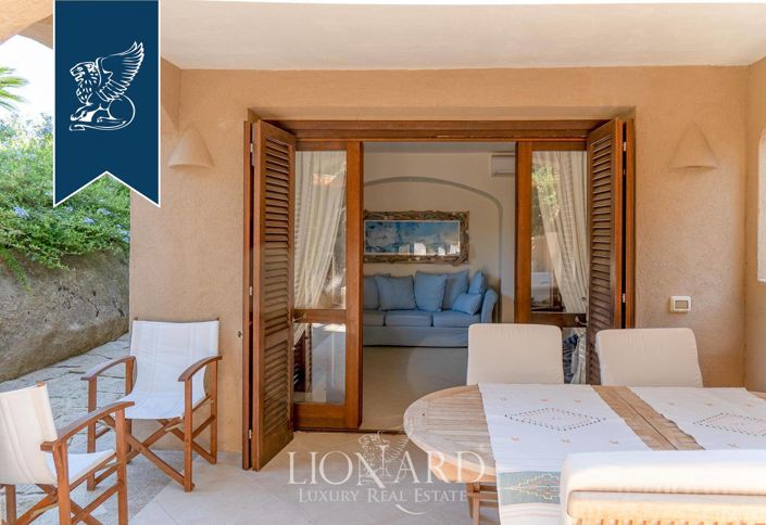 Image No.50-Villa de 6 chambres à vendre à Arzachena